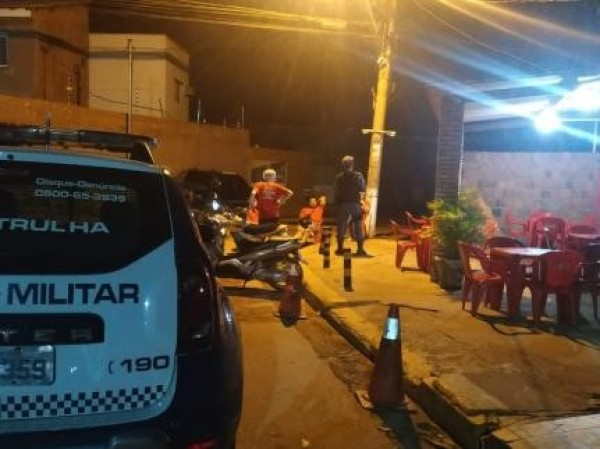 Mulher agride ex-namorado e danifica viatura durante detenção em Ipiranga do Norte